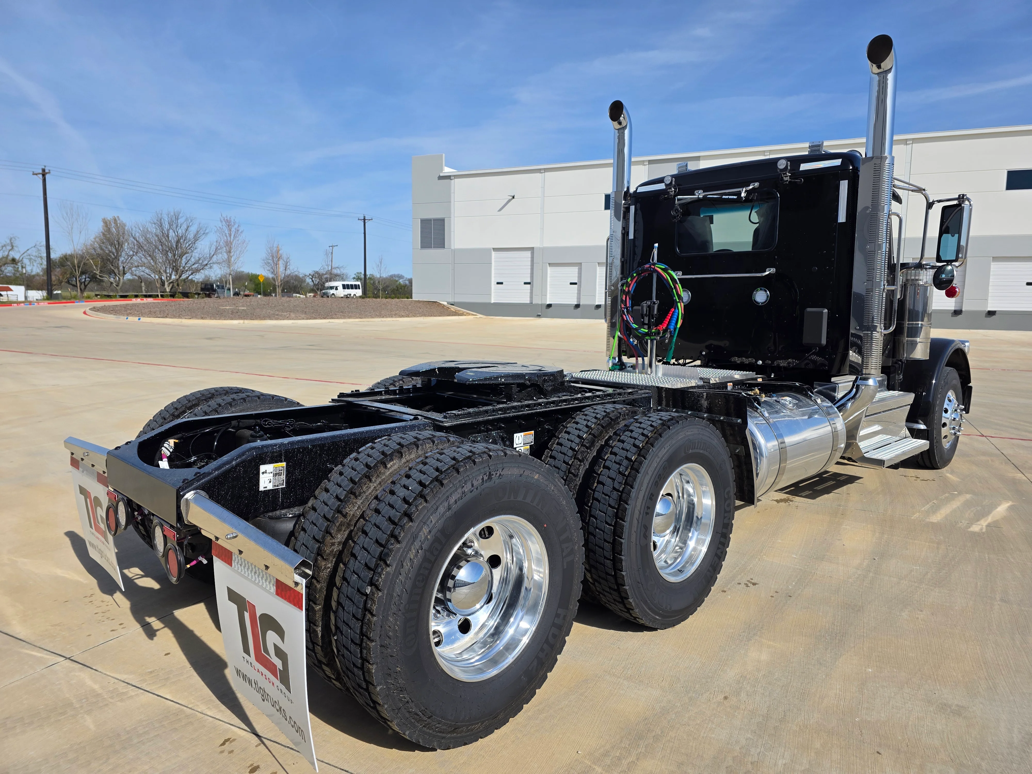 2027 Peterbilt 589 in Louisville, KY — photo 5
