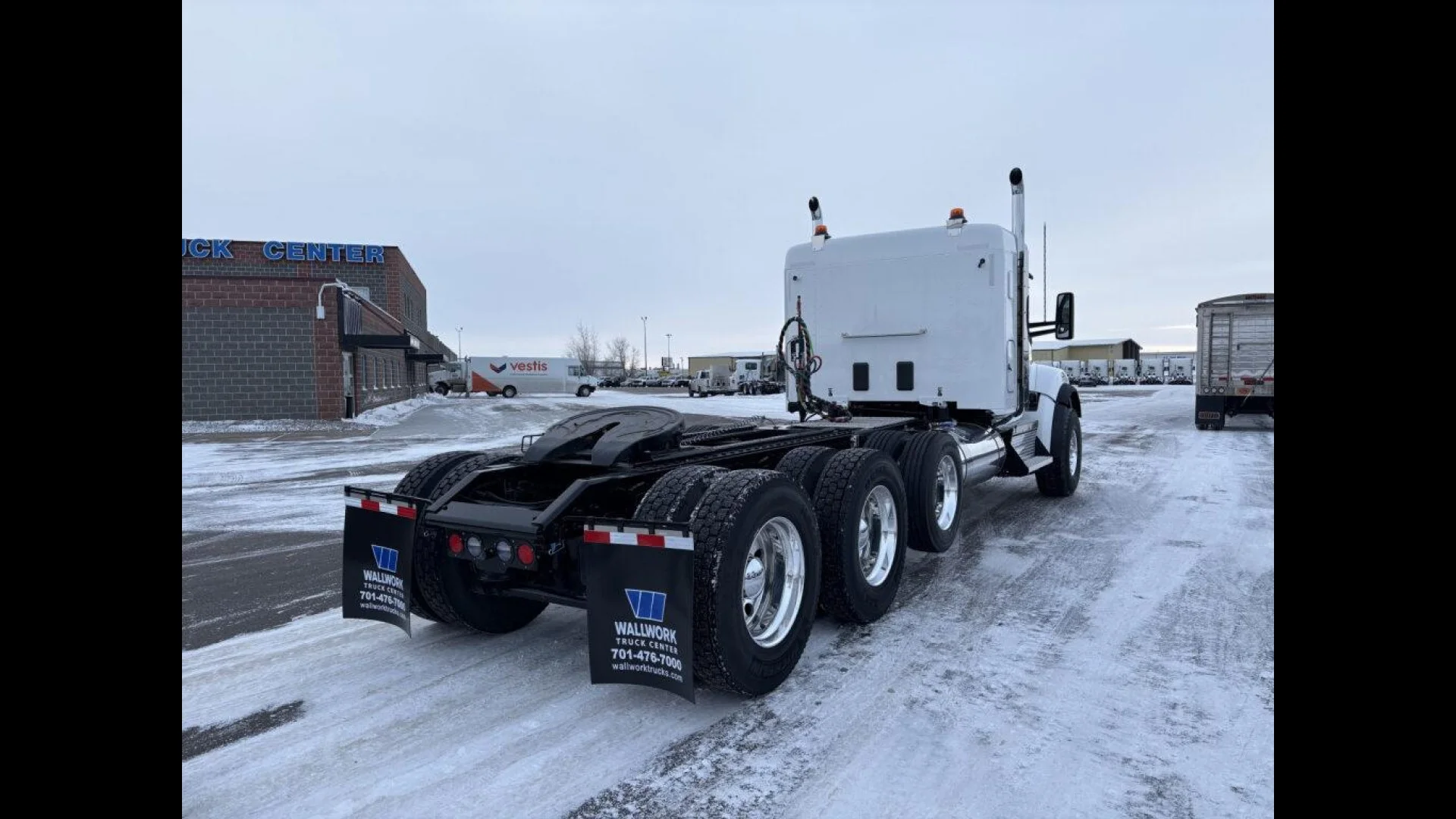 2026 Kenworth T880 in Fargo — photo 5