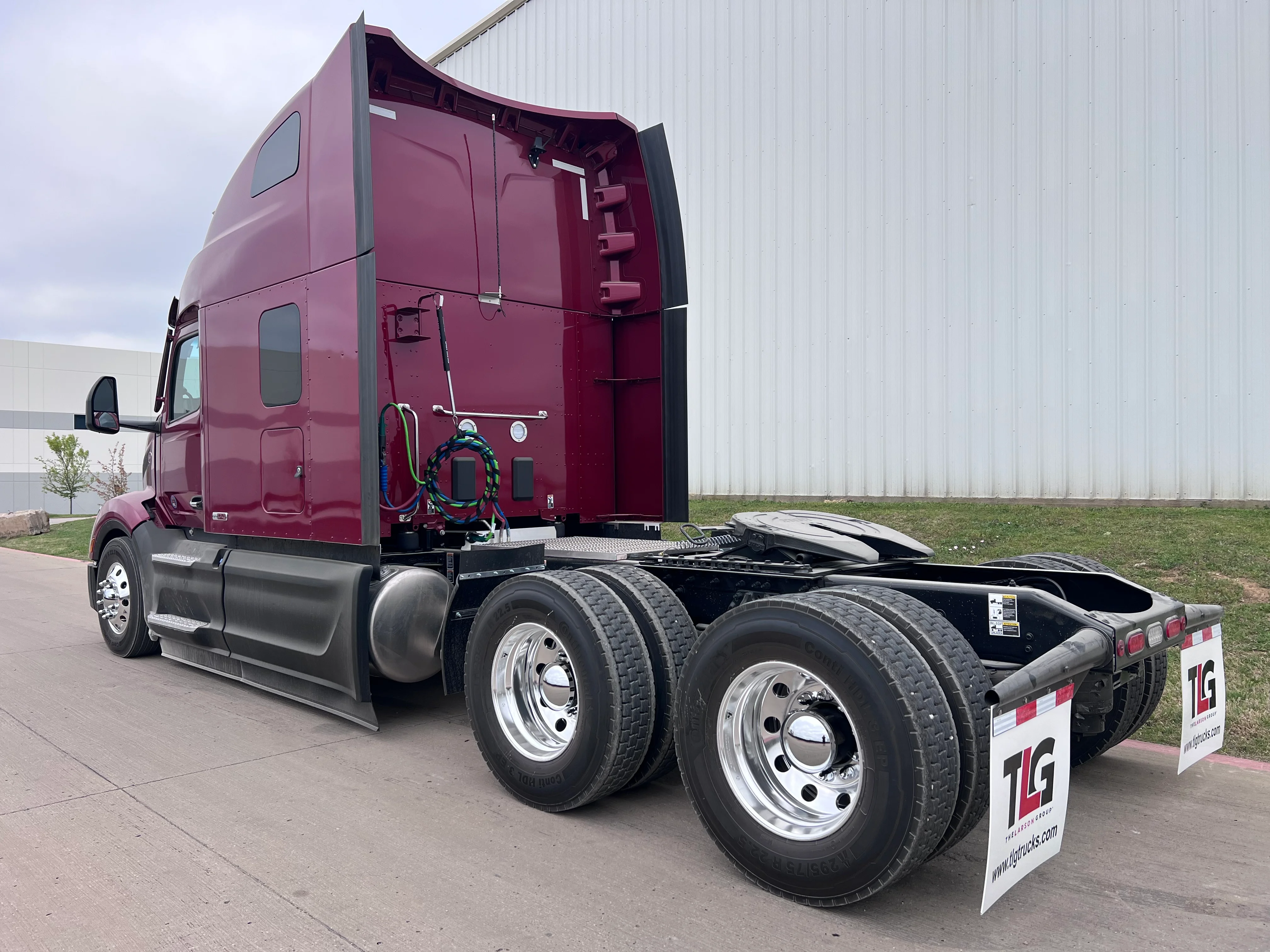 2027 Peterbilt 579 in O'fallon, MO — photo 3