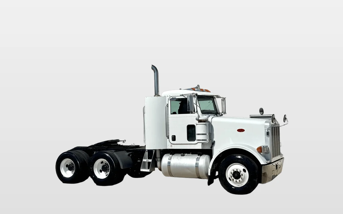 2006 Peterbilt - image 1