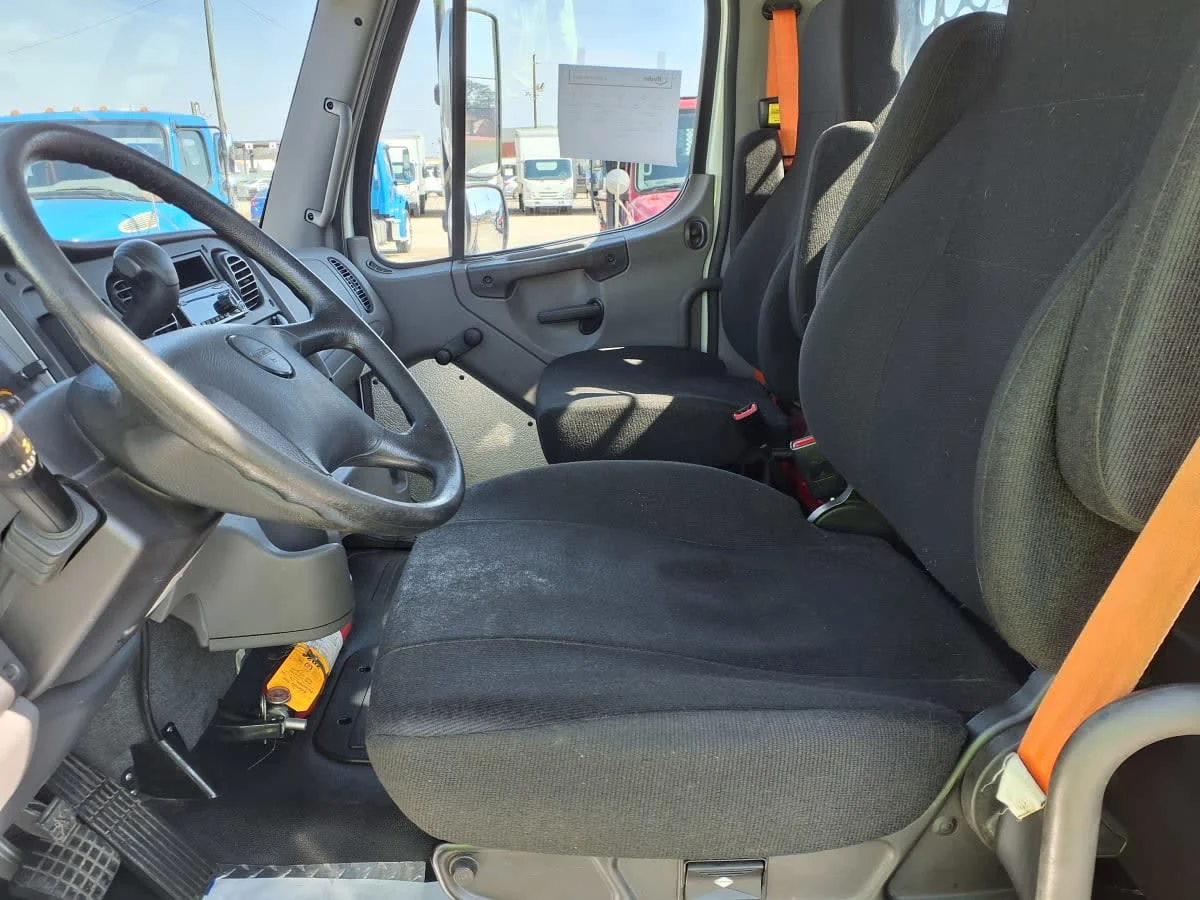 2019 Freightliner M2 106 in Greenville, SC — photo 7