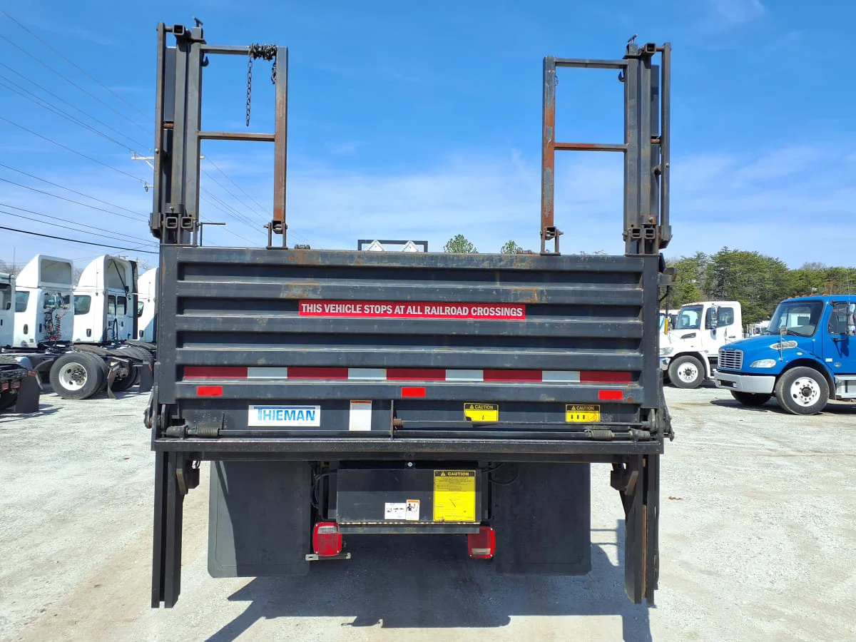 2019 Freightliner M2 106 in Greenville, SC — photo 5