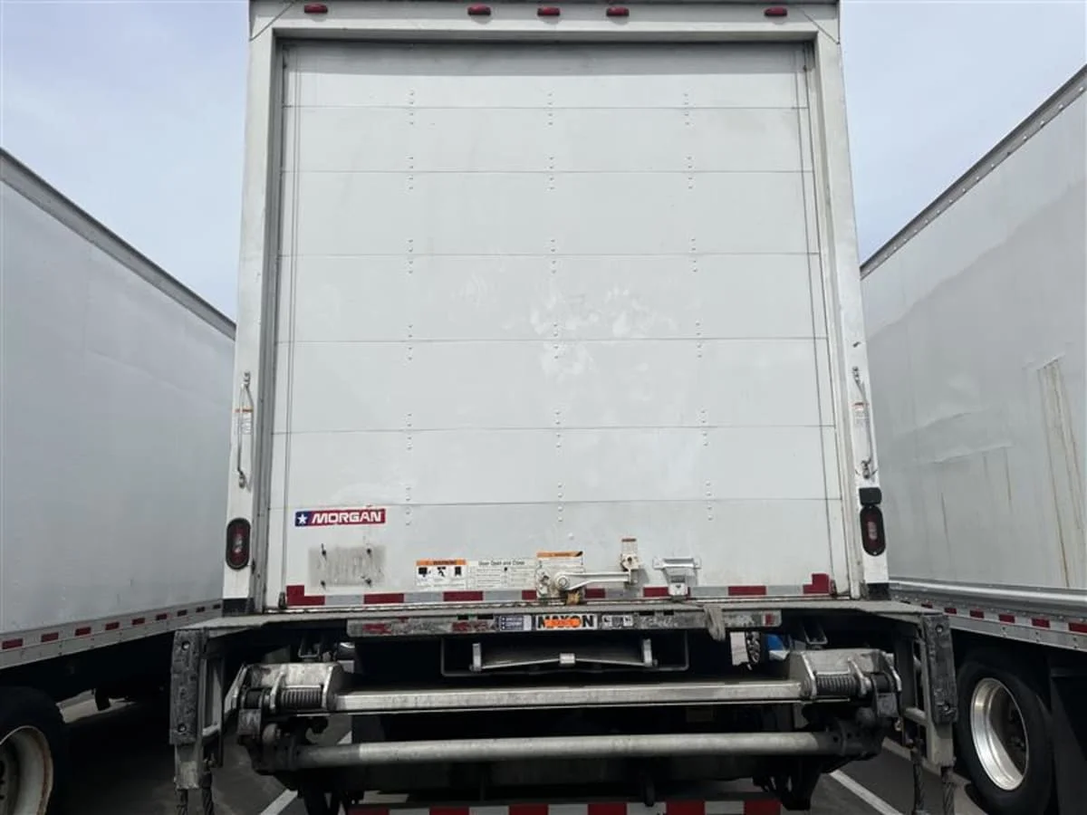 2019 Freightliner M2 106 in Beltsville, MD — photo 5
