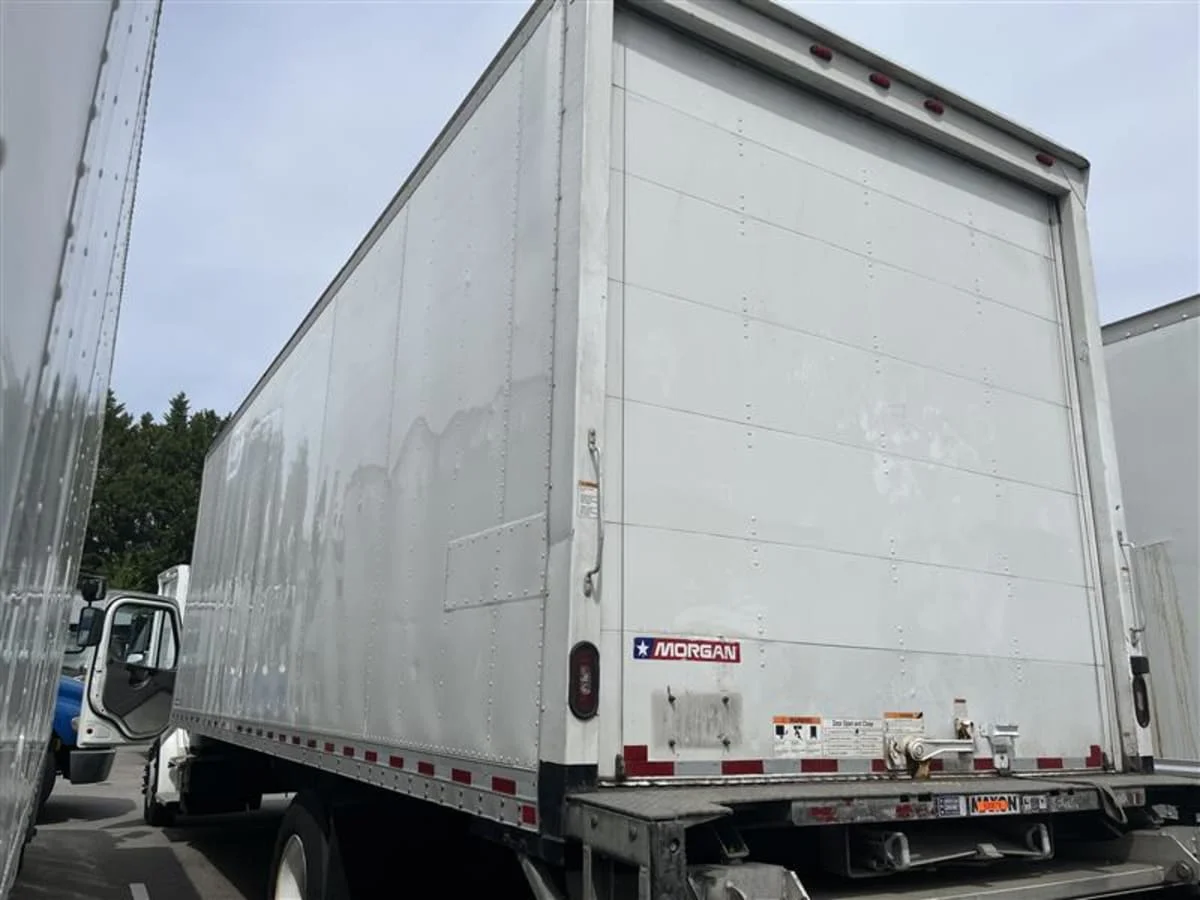 2019 Freightliner M2 106 in Beltsville, MD — photo 6