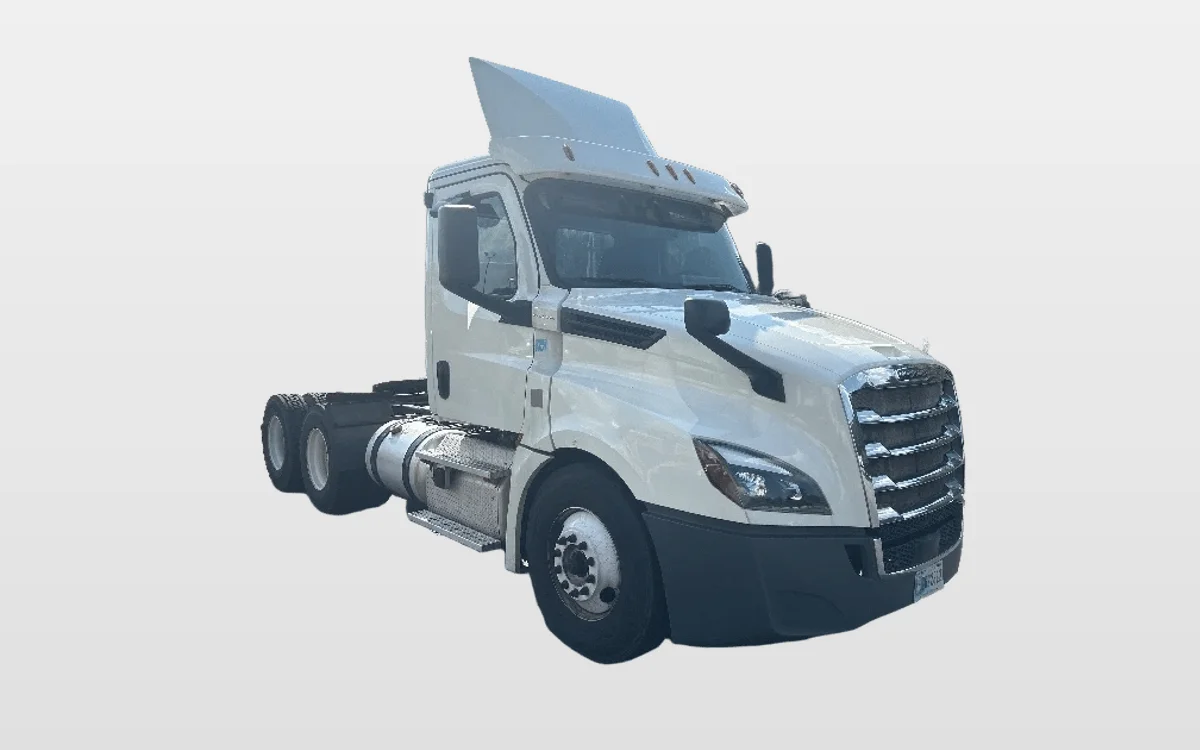 2018 Freightliner - image 1