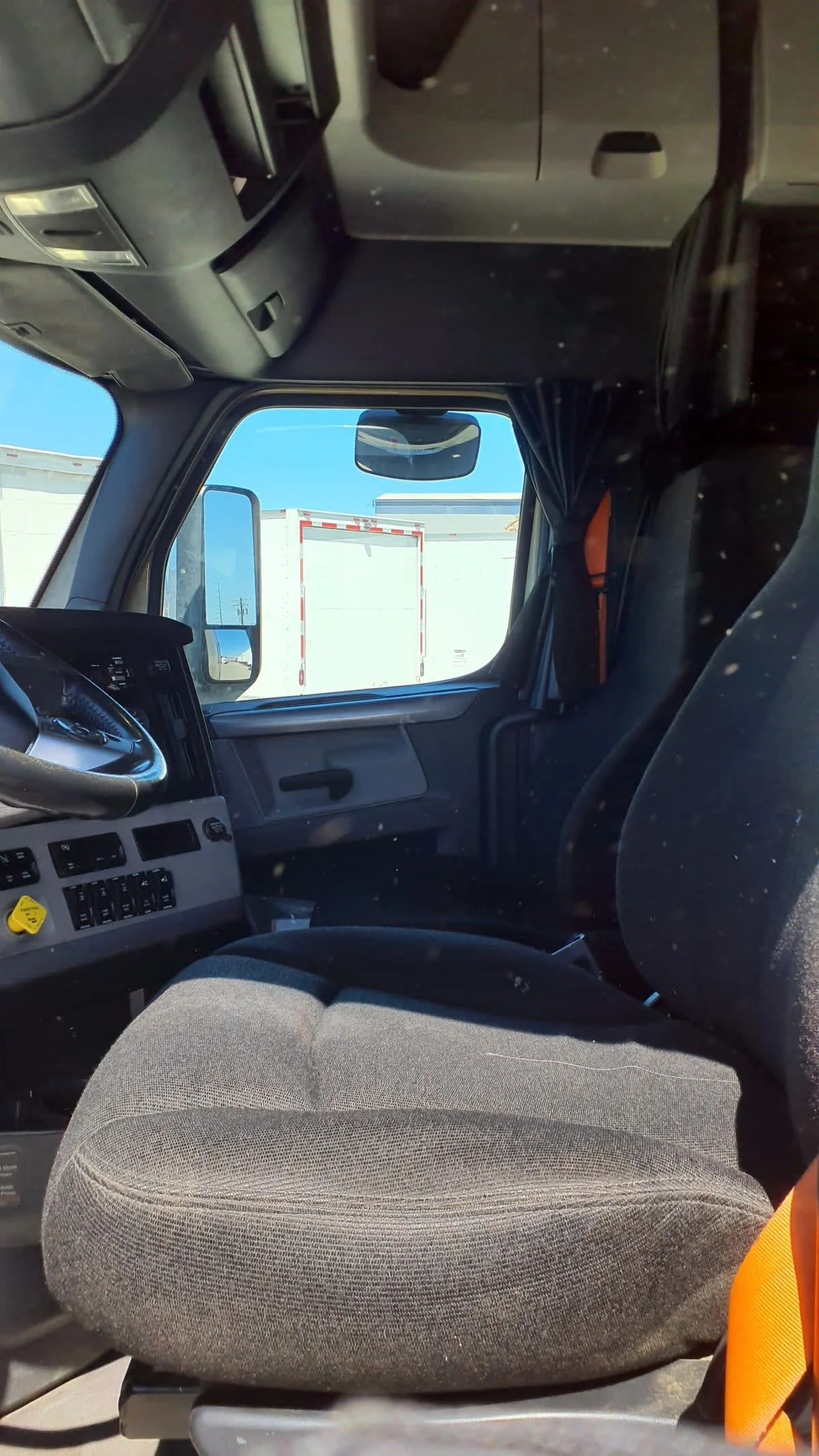 2019 Freightliner Cascadia in Tacoma, WA — photo 7