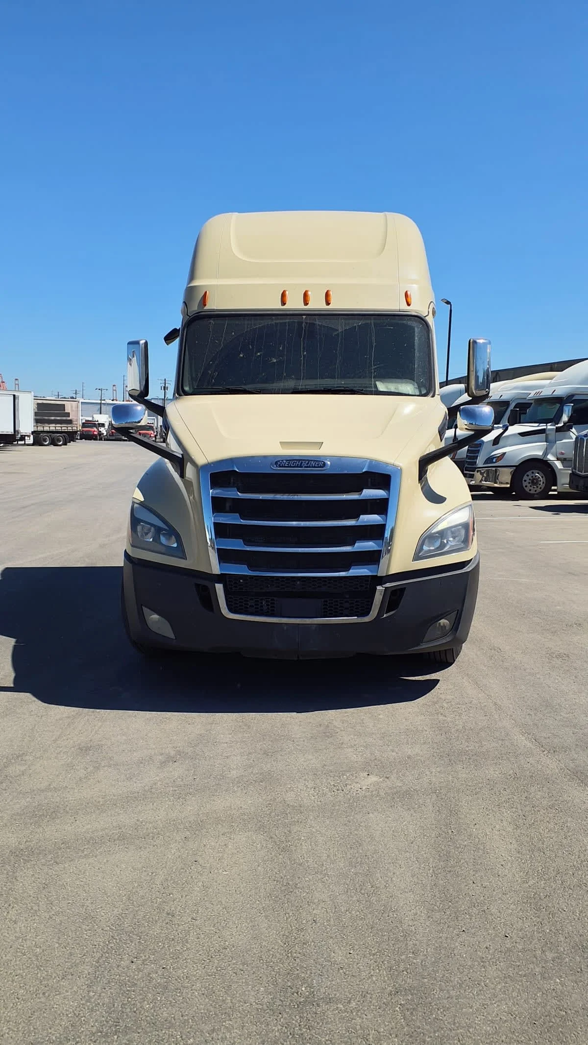 2019 Freightliner Cascadia in Tacoma, WA — photo 2