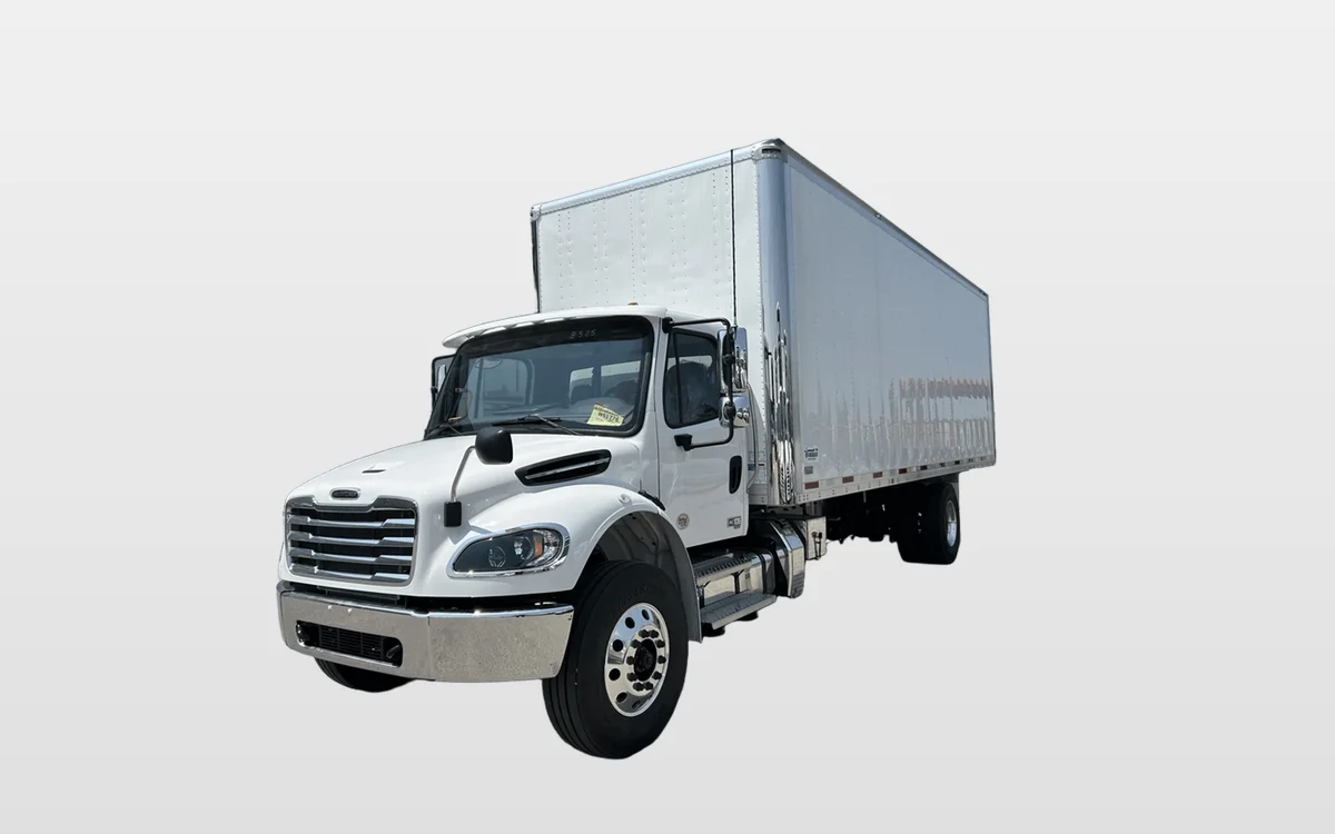 2026 Freightliner M2 106 - image 1
