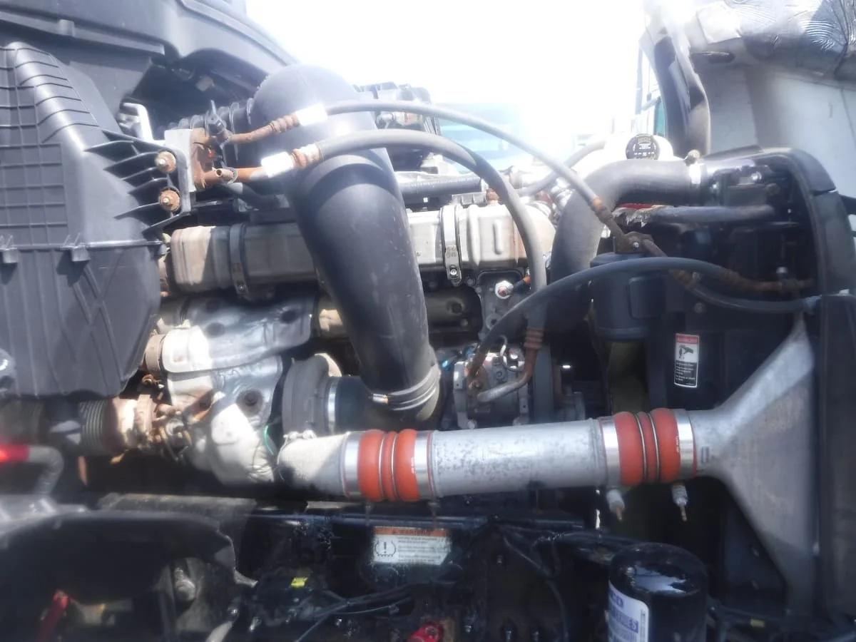 2019 Freightliner Cascadia in Springfield, MA — photo 8
