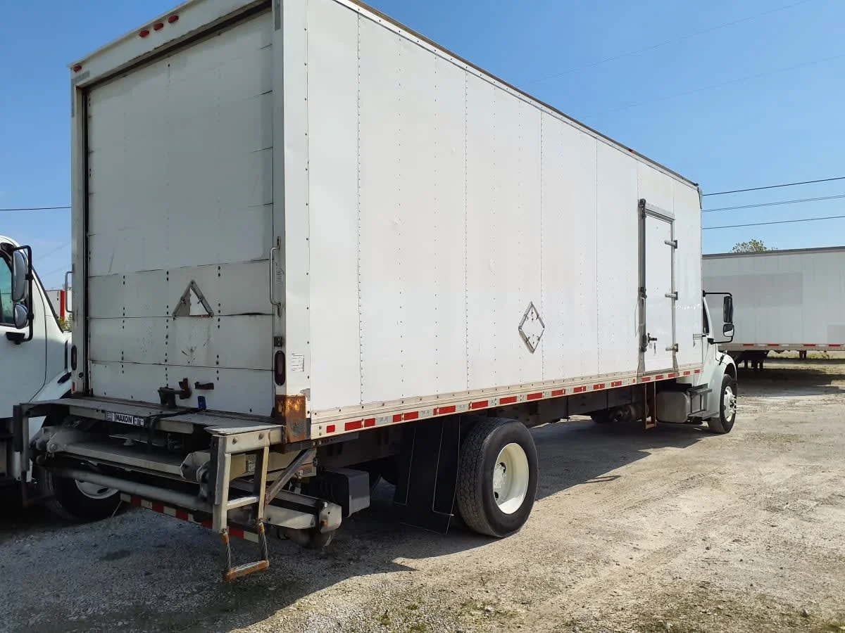 2019 Freightliner M2 106 in Indianapolis, IN — photo 4