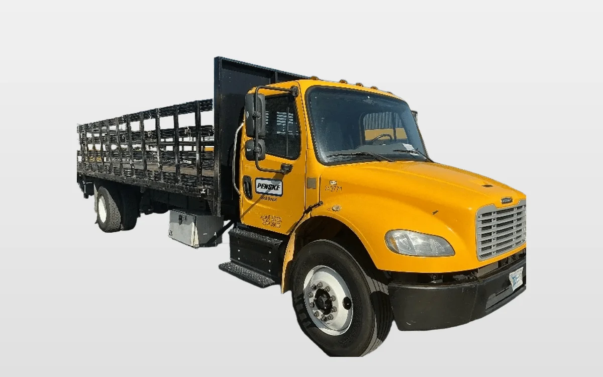 2020 Freightliner M2 106 - image 1