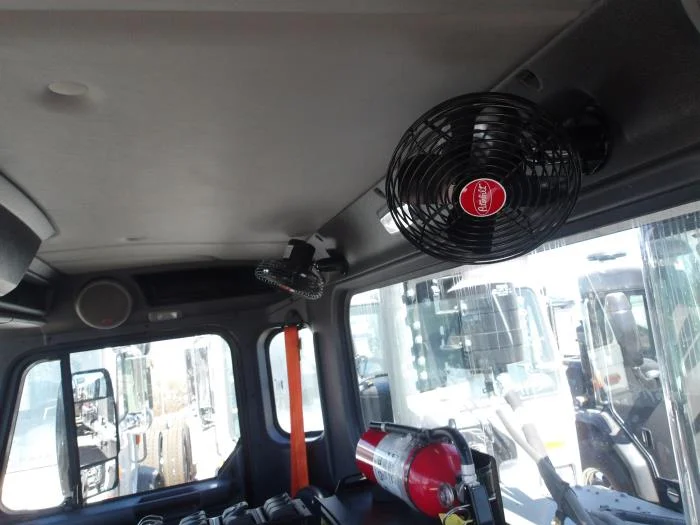 2025 Peterbilt 520 in Albuquerque, NM — photo 6