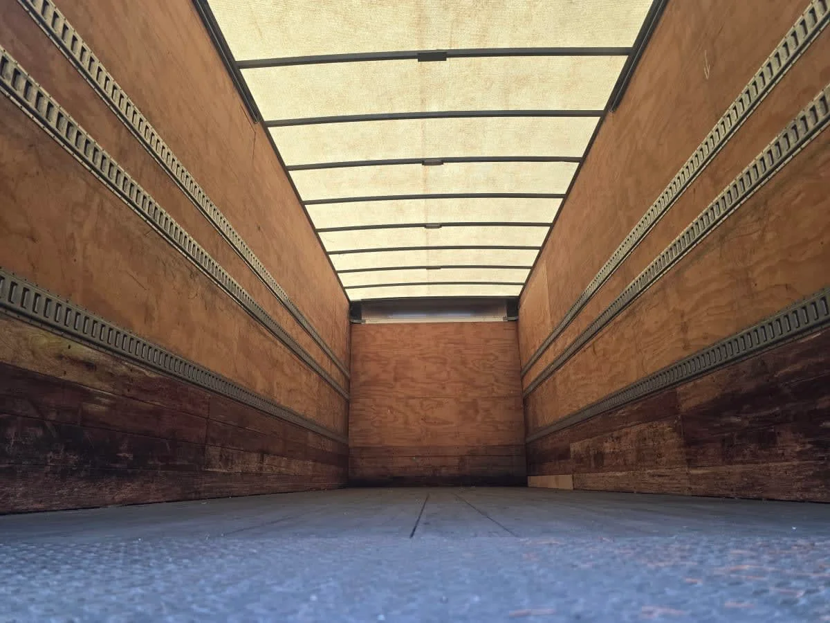2021 Freightliner M2 106 in Tampa, FL — photo 8
