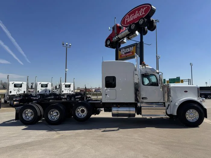 2026 Peterbilt 589 - image 11