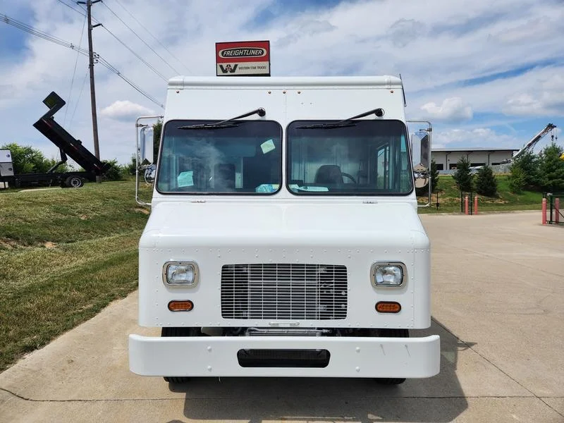 2026 Freightliner in Walton, KY — photo 3