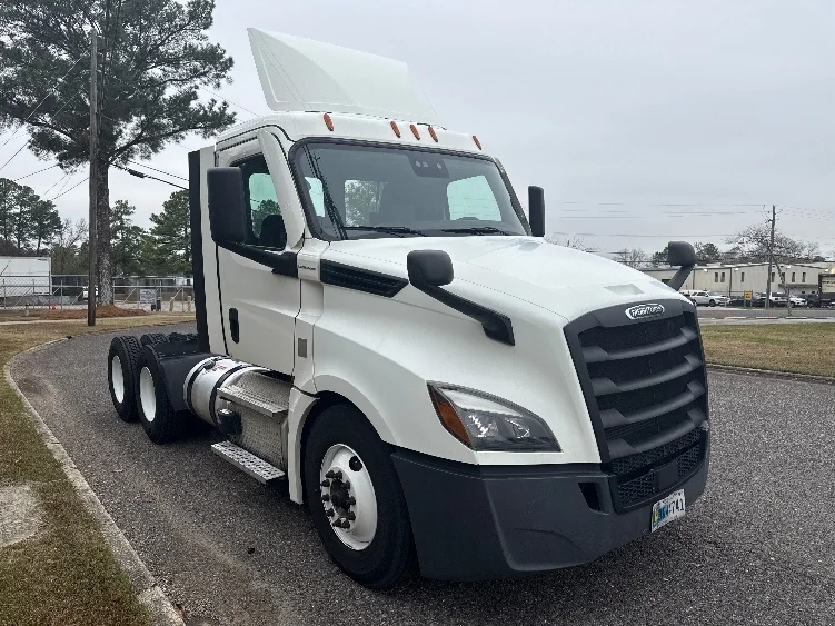 2021 Freightliner Cascadia in Homewood, AL