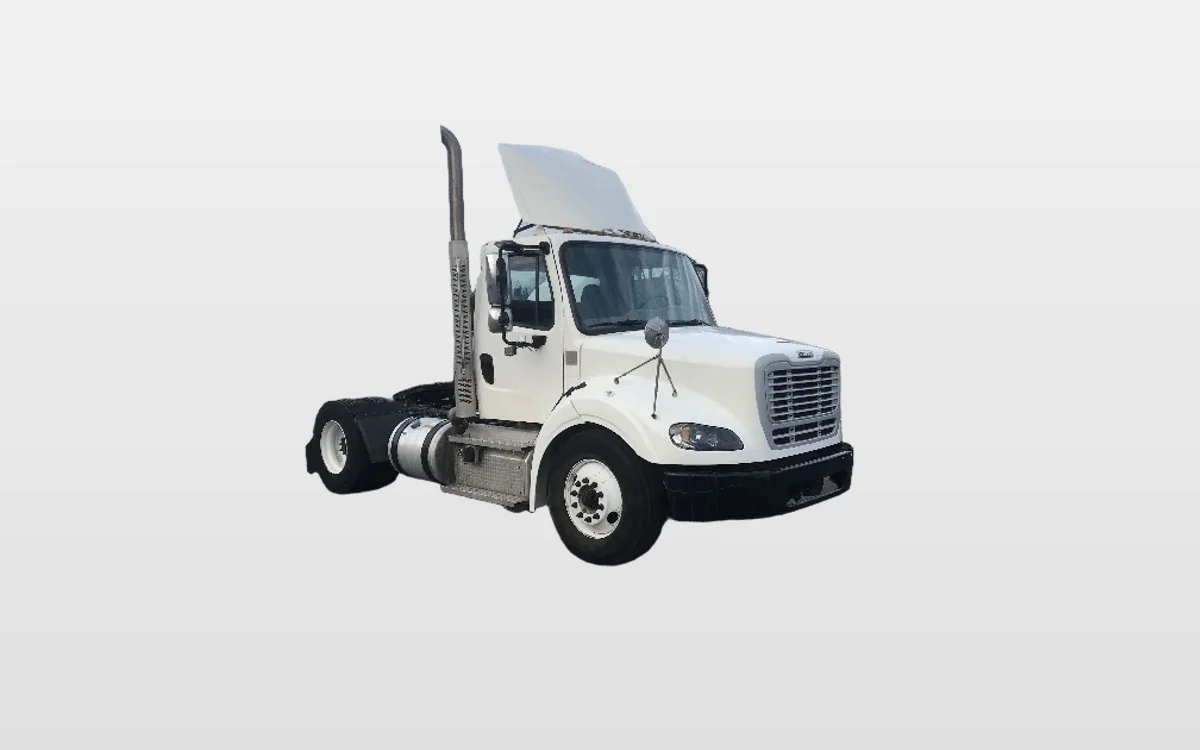 2020 Freightliner M2 112 - image 1
