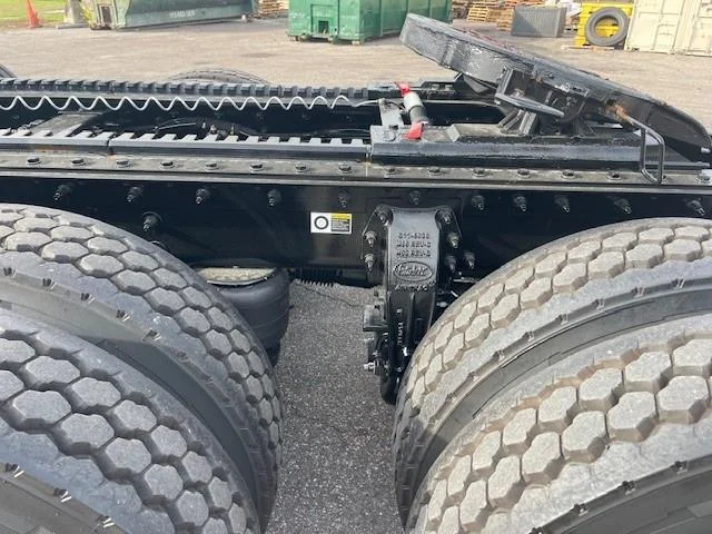 2026 Peterbilt 567 - image 10