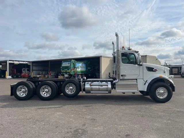 2026 Peterbilt 567 - image 6