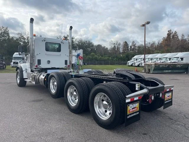 2026 Peterbilt 567 - image 4