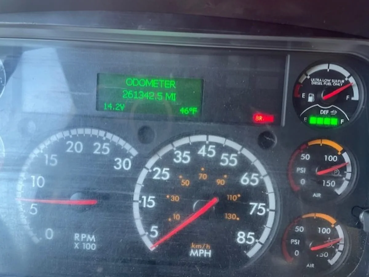 2018 Freightliner M2 106 in Farmingdale, NY — photo 11