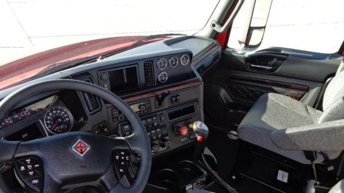 2026 International LT - image 12