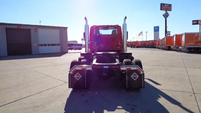 2026 International LT - image 7