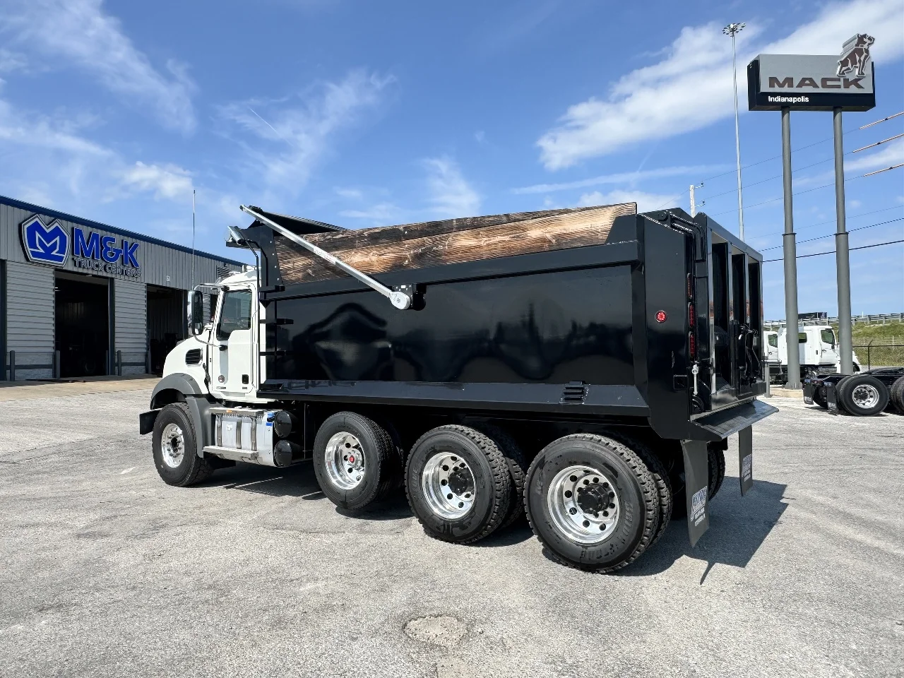 2027 Mack in Indianapolis, IN — photo 11