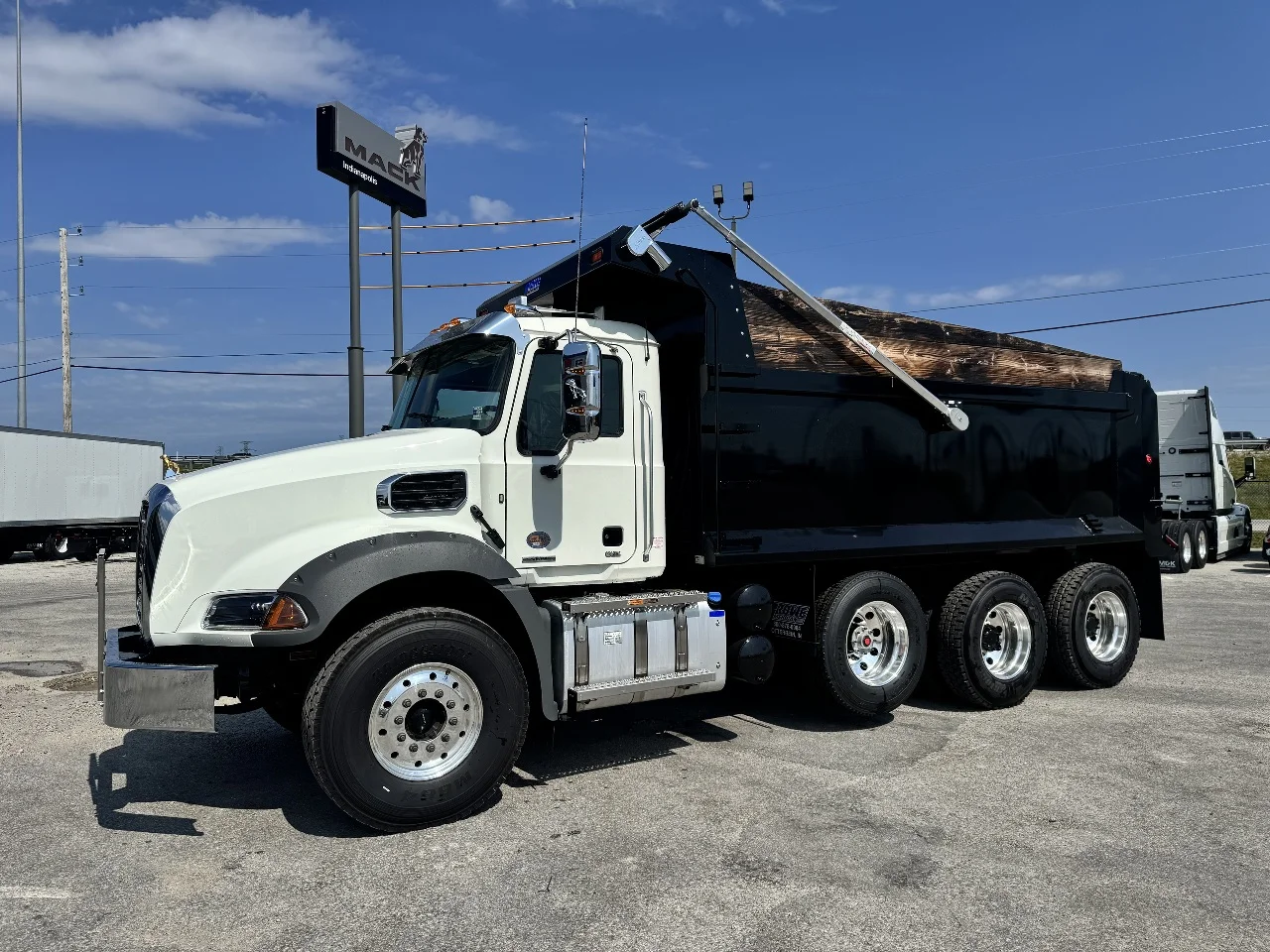 2027 Mack in Indianapolis, IN — photo 2