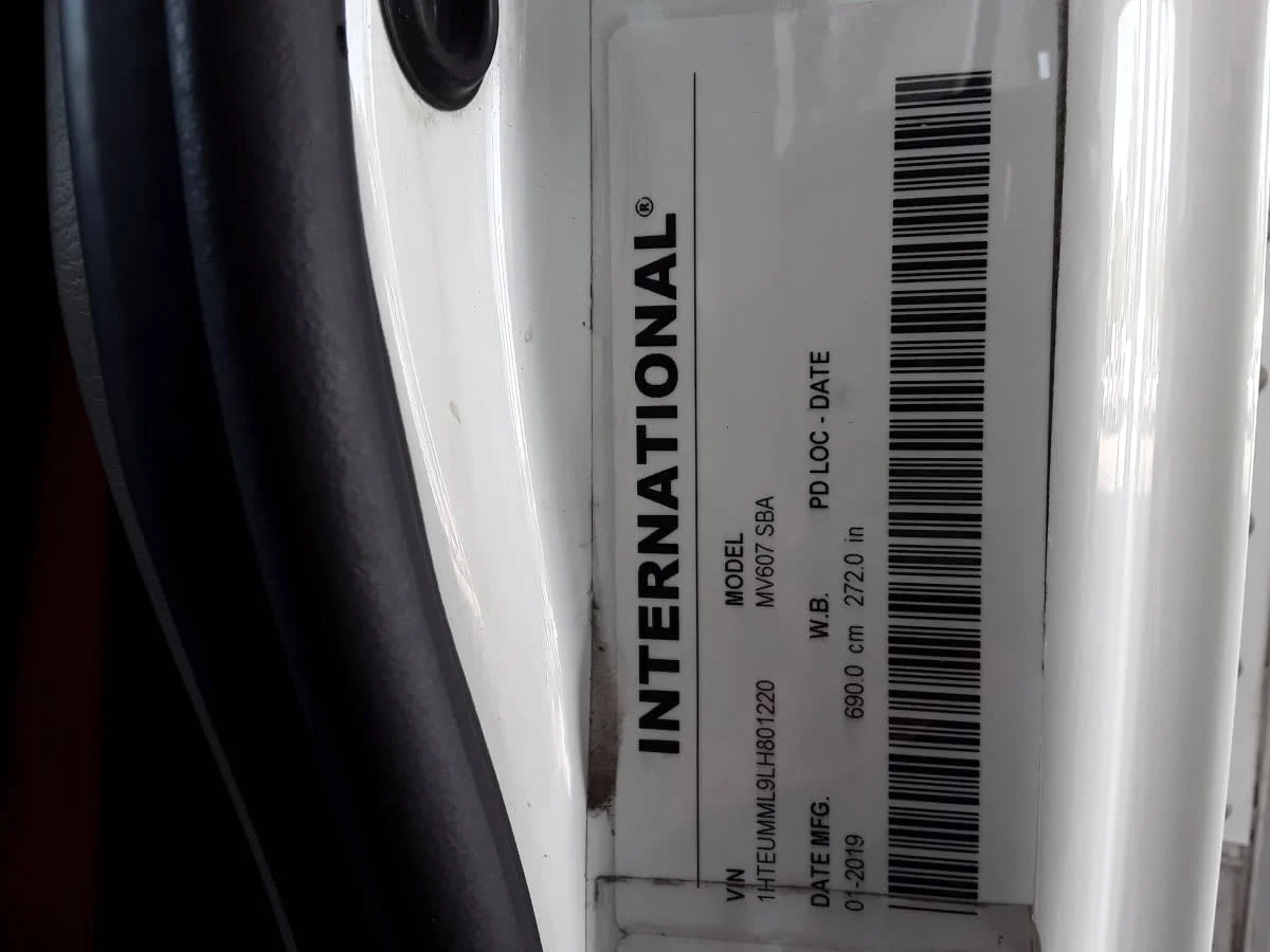 2020 International MV in Hilliard, OH — photo 16