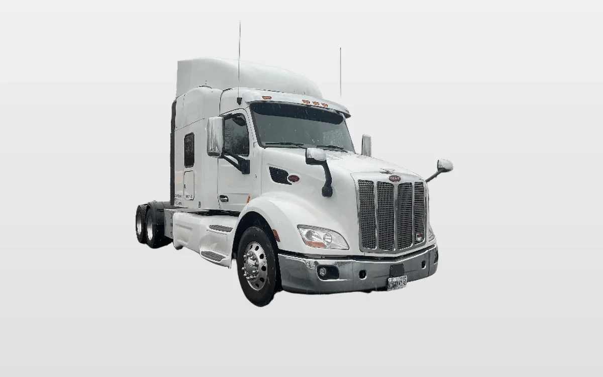 2020 Peterbilt 579 - image 1