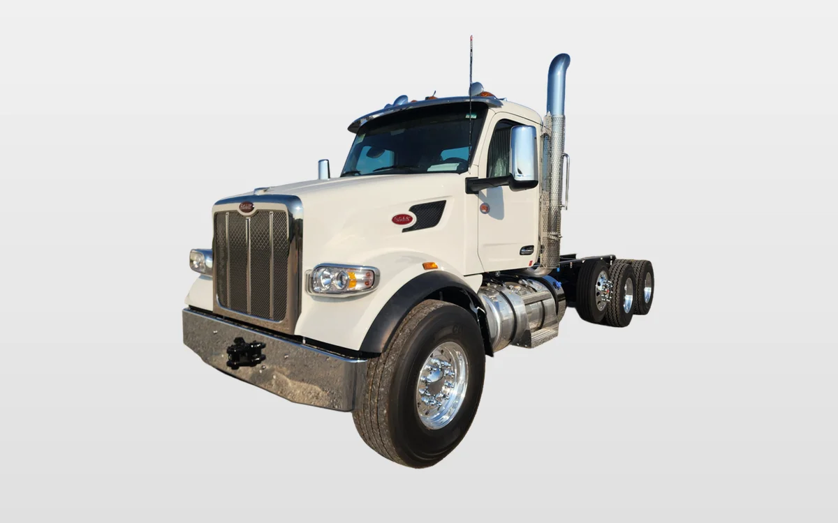 2026 PETERBILT 567 - image 1