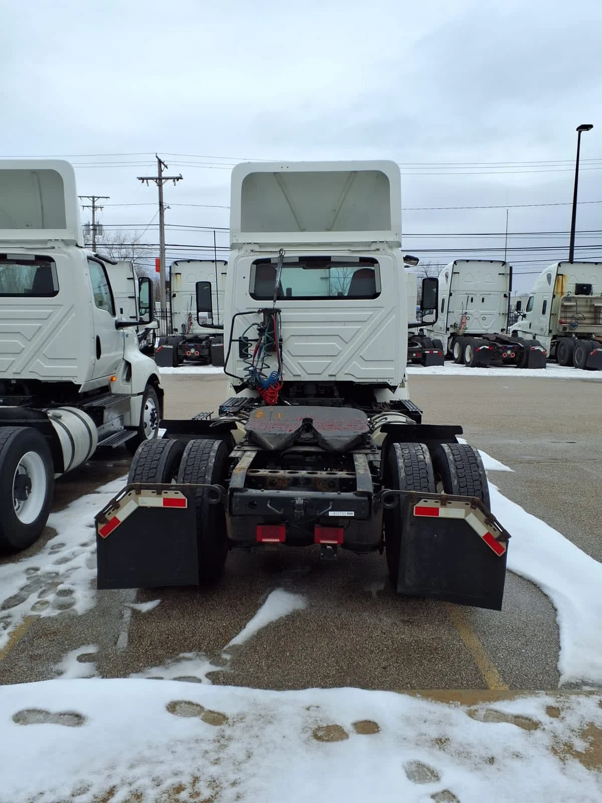 2019 International RH - image 5