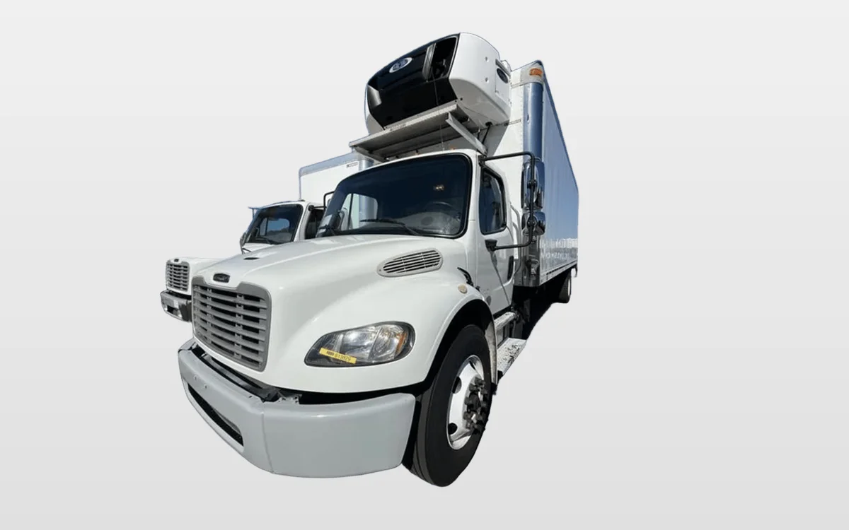 2019 Freightliner M2 106 - image 1