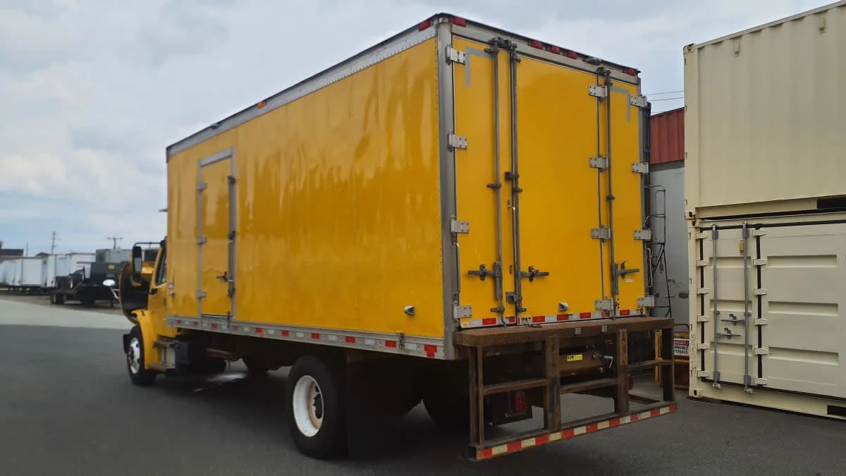 2021 Freightliner M2 106 in Springfield, MA — photo 6