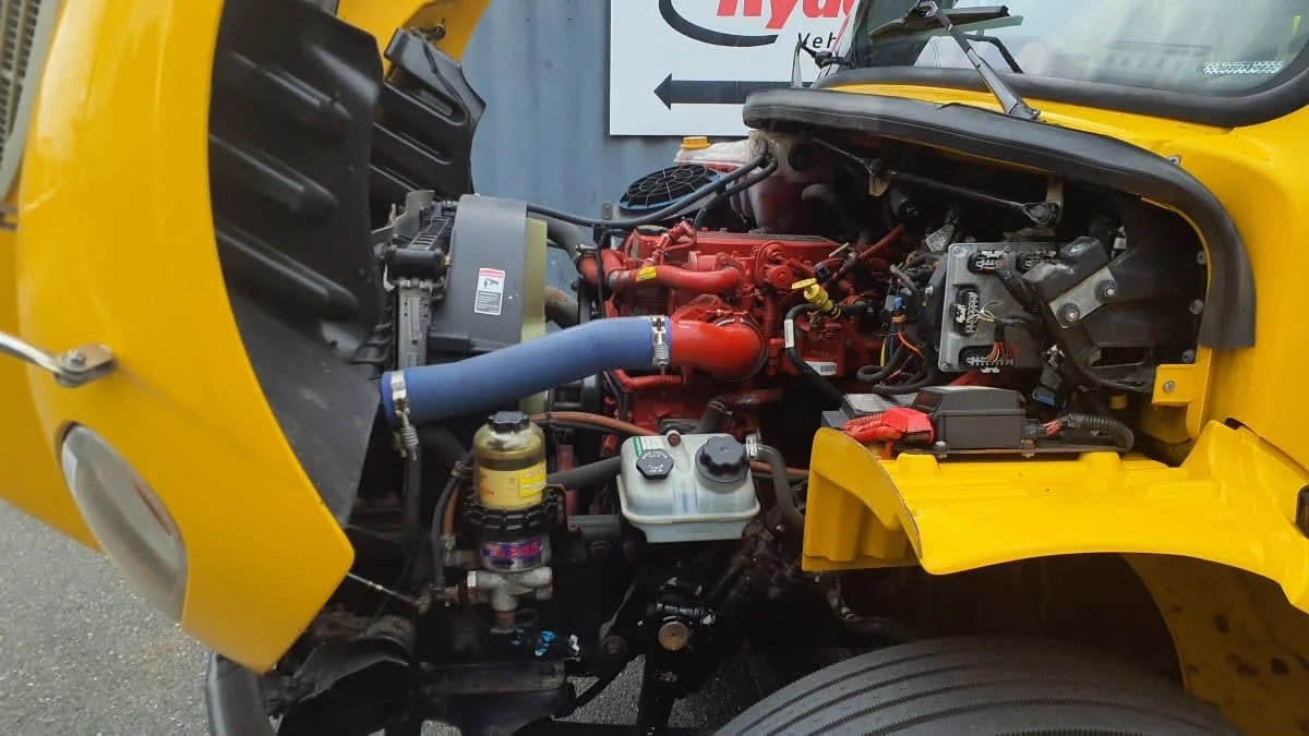 2021 Freightliner M2 106 in Springfield, MA — photo 10