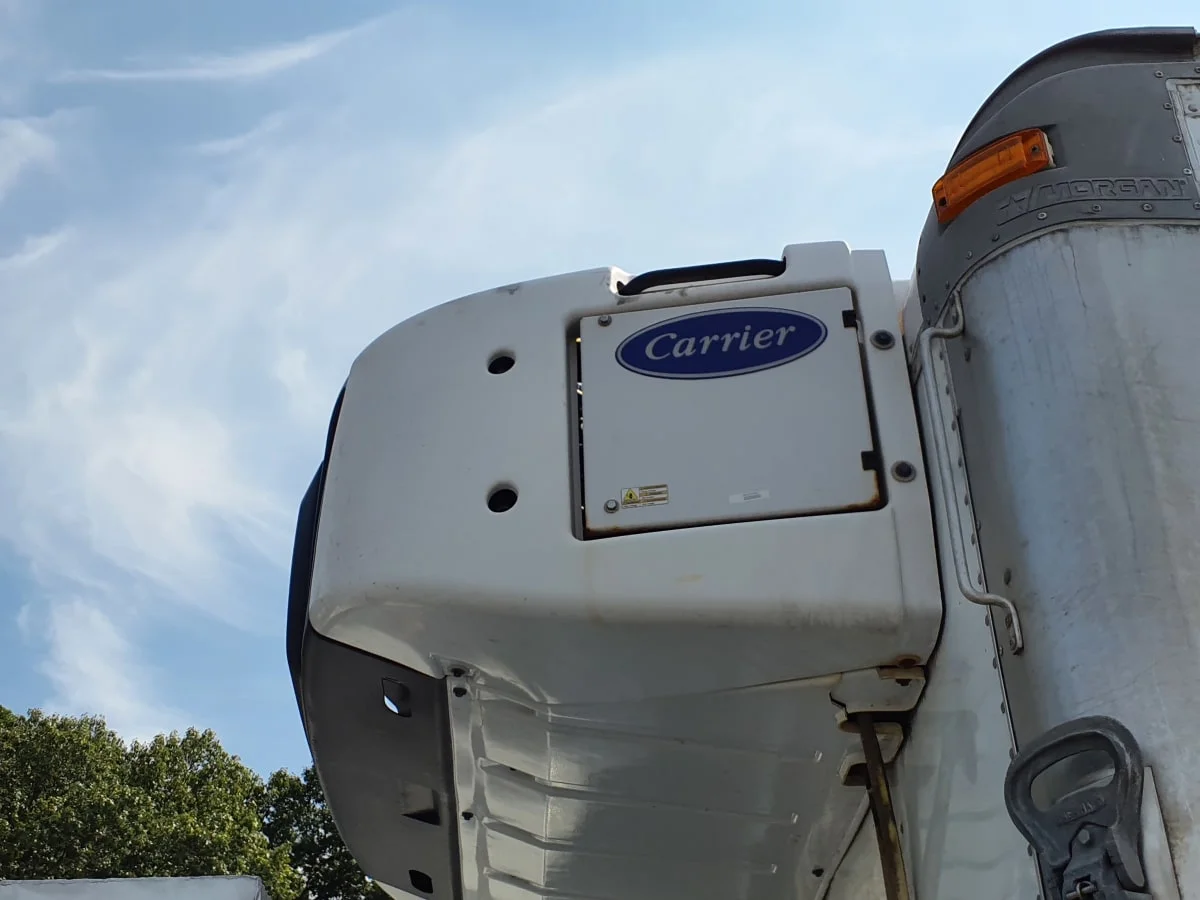 2017 Isuzu NPR - image 7