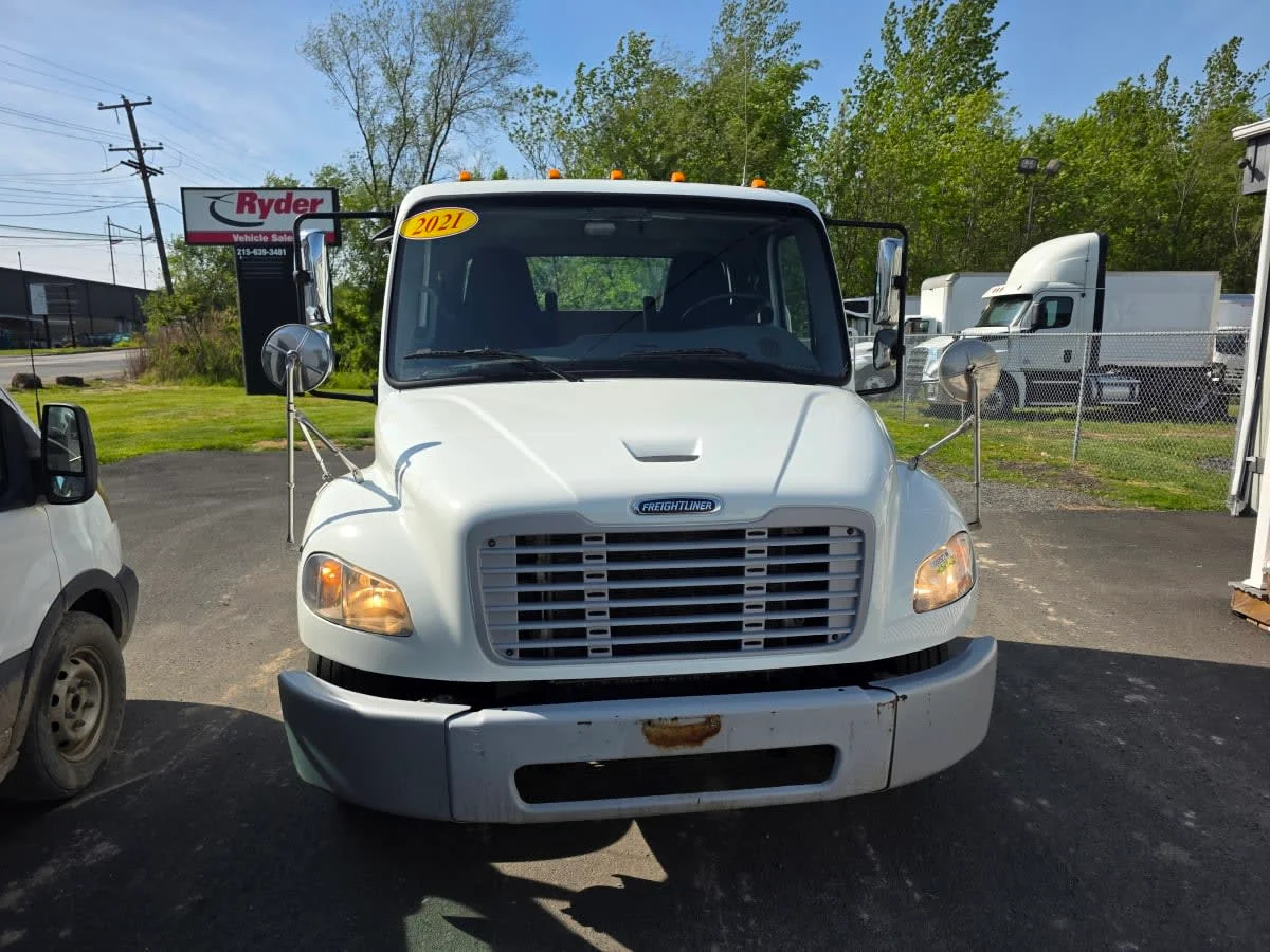 2021 Freightliner M2 106 in Bensalem, PA — photo 2