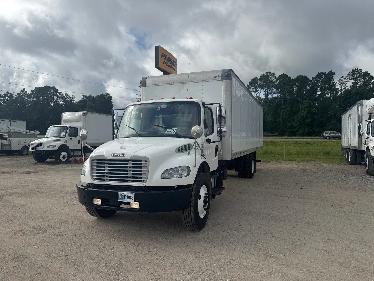 2021 Freightliner eM2 in Hammond, LA — photo 3