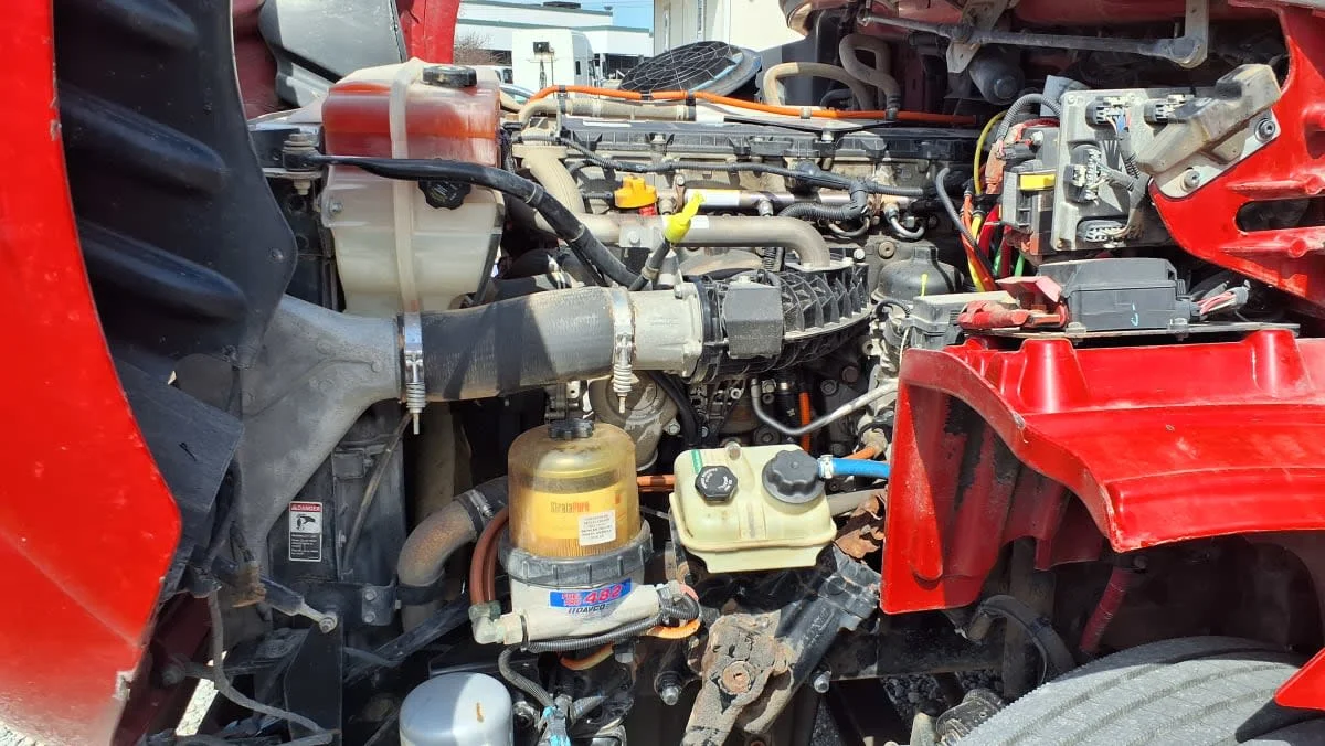 2017 Freightliner M2 112 - image 8