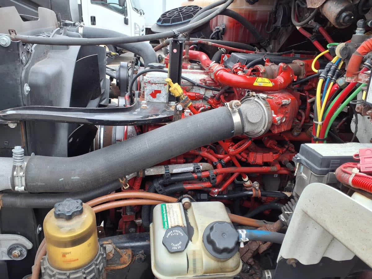 2018 Freightliner M2 106 - image 9