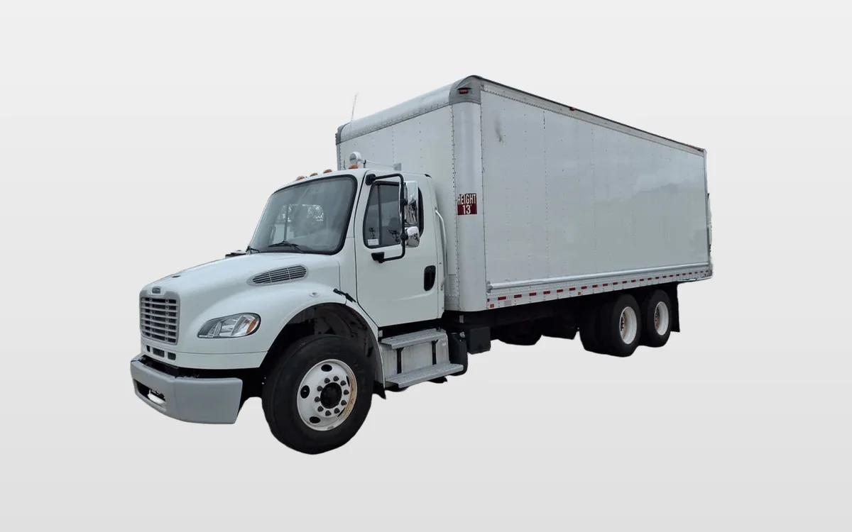 2018 Freightliner M2 106 - image 1
