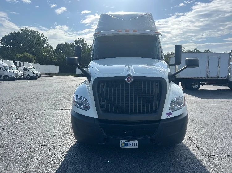 2020 International LT in Greensboro, NC — photo 2