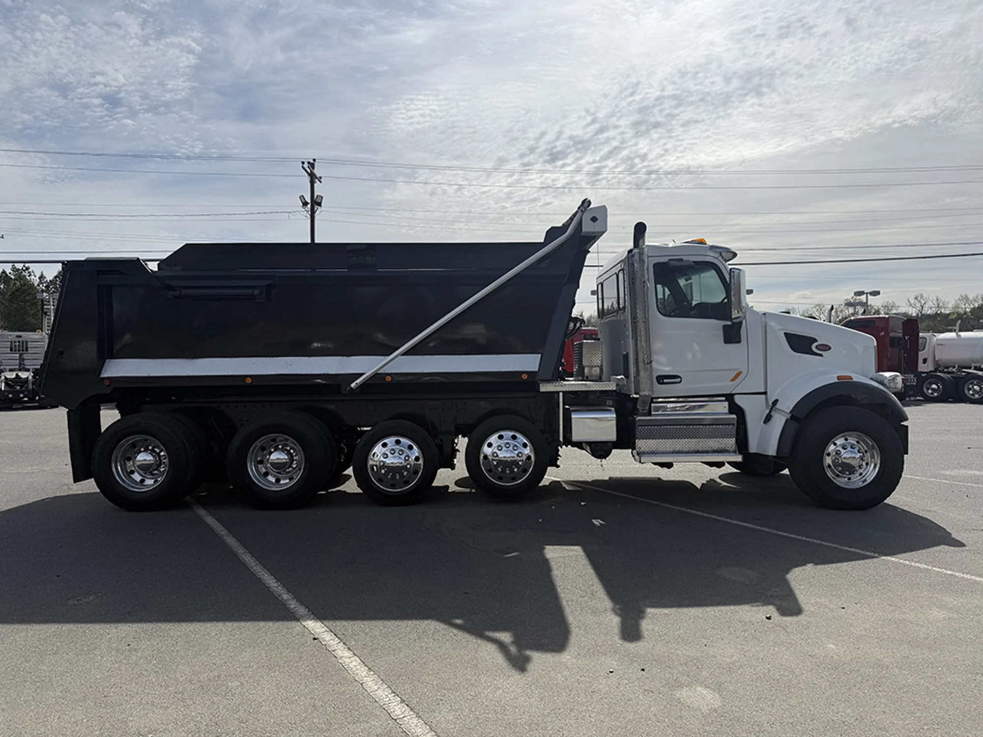 2019 Peterbilt 567 — photo 3