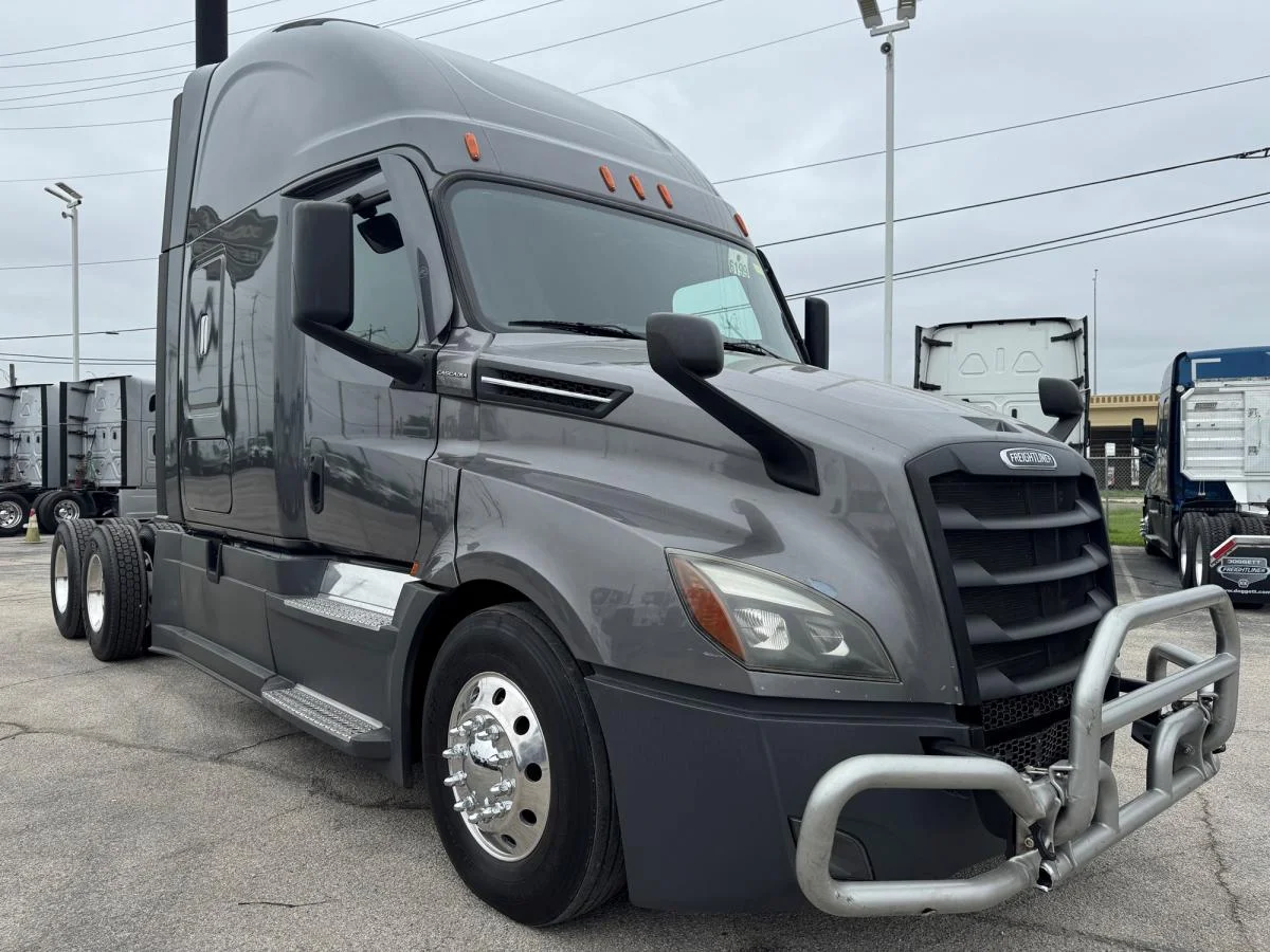2023 Freightliner Cascadia in San Antonio, TX