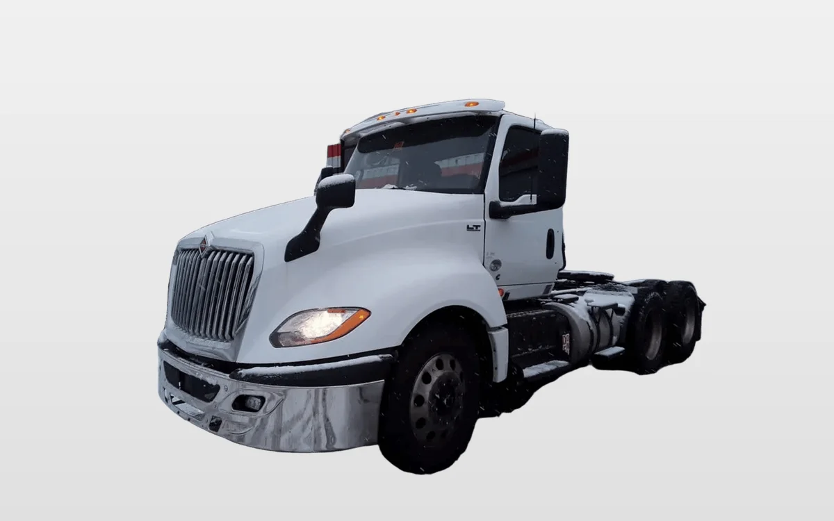 2019 International - image 1