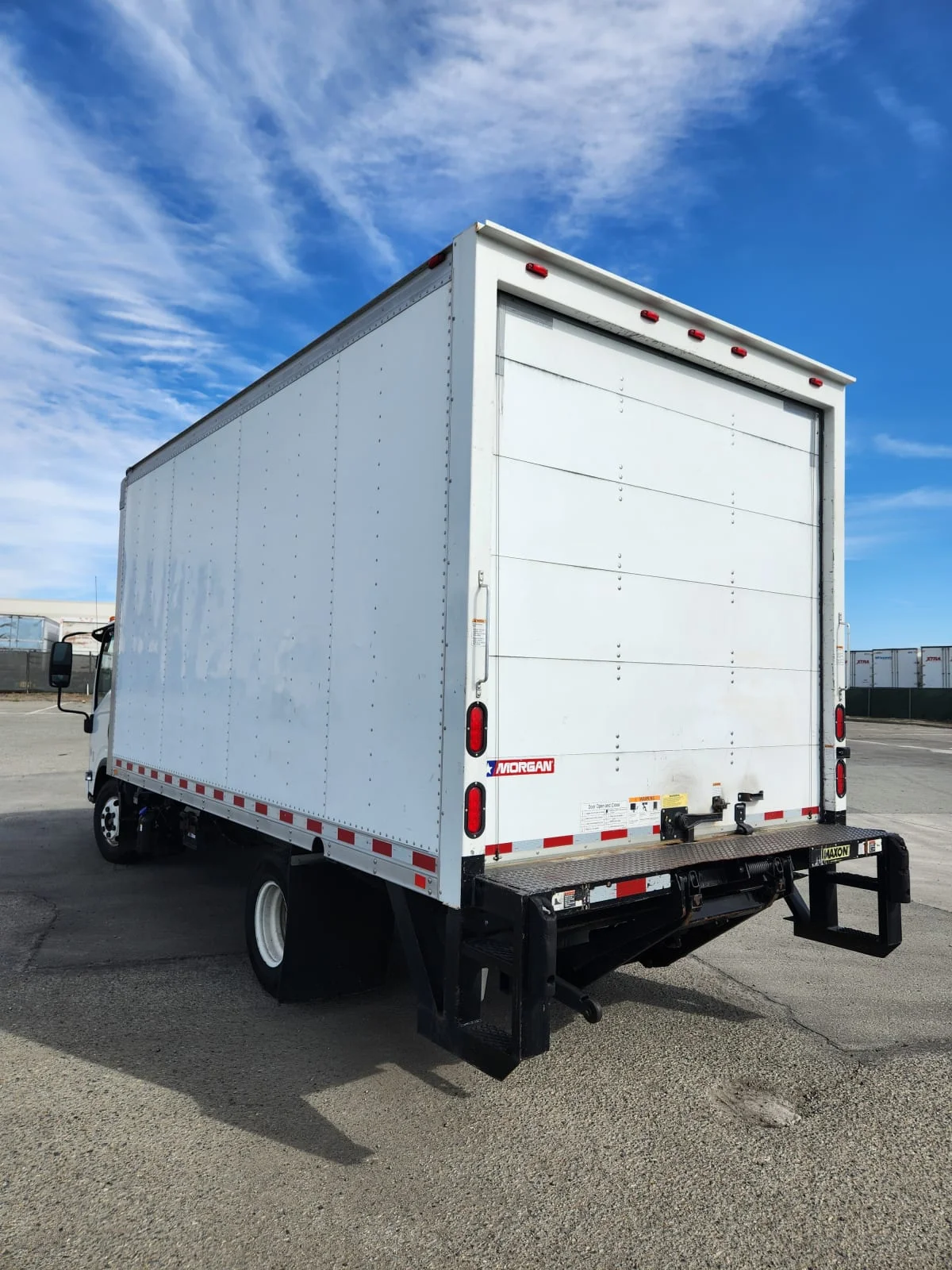 2015 Isuzu NPR - image 6