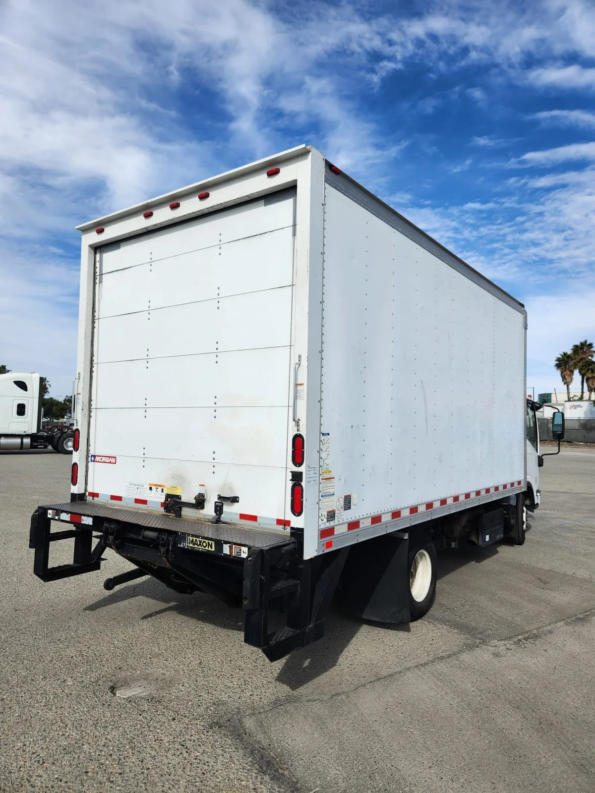 2015 Isuzu NPR - image 4