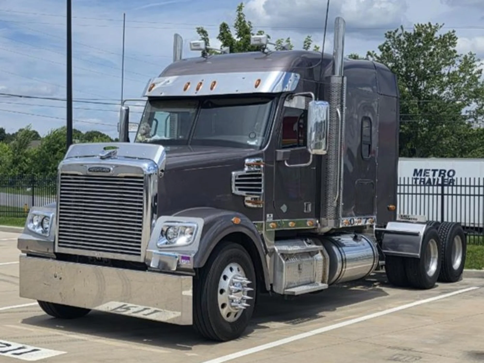 2018 Freightliner Coronado