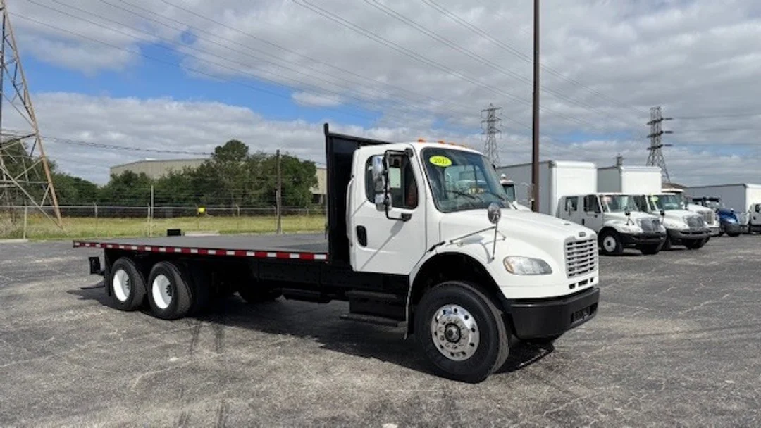 2017 Freightliner M2 106 in Houston, TX